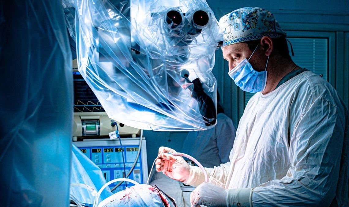 Szpitale odwołują operacje, kasa NFZ świeci pustkami. "System się wali, winni politycy" Szpitale odwołują operacje, kasa NFZ świeci pustkami. W 2026 będzie jeszcze gorzej?