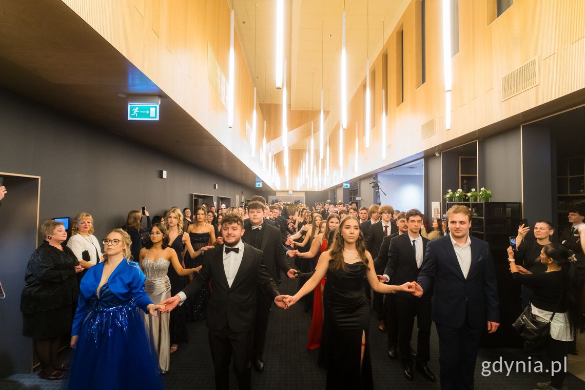 Tak na swojej studniówce bawił sie gdyński "Ekonomik" [ZDJĘCIA]