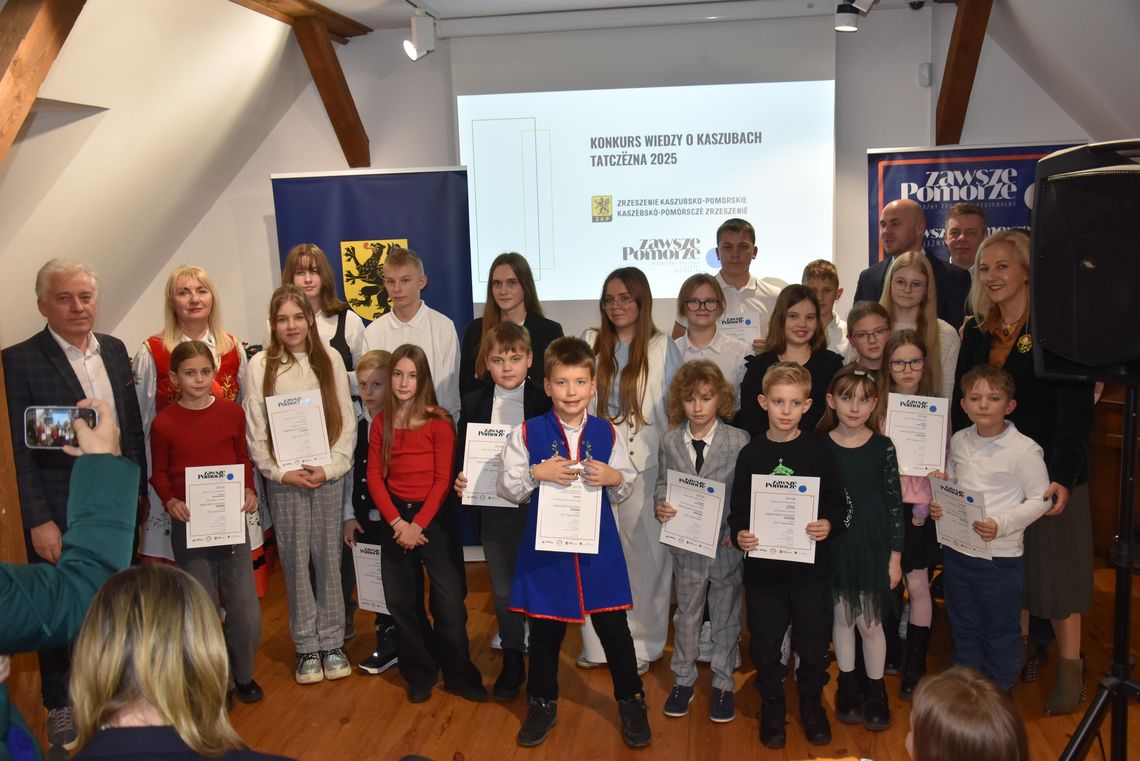 Tatczëzna 2025. Gala konkursu wiedzy o Kaszubach z rekordową frekwencją i liczbą uczestników!