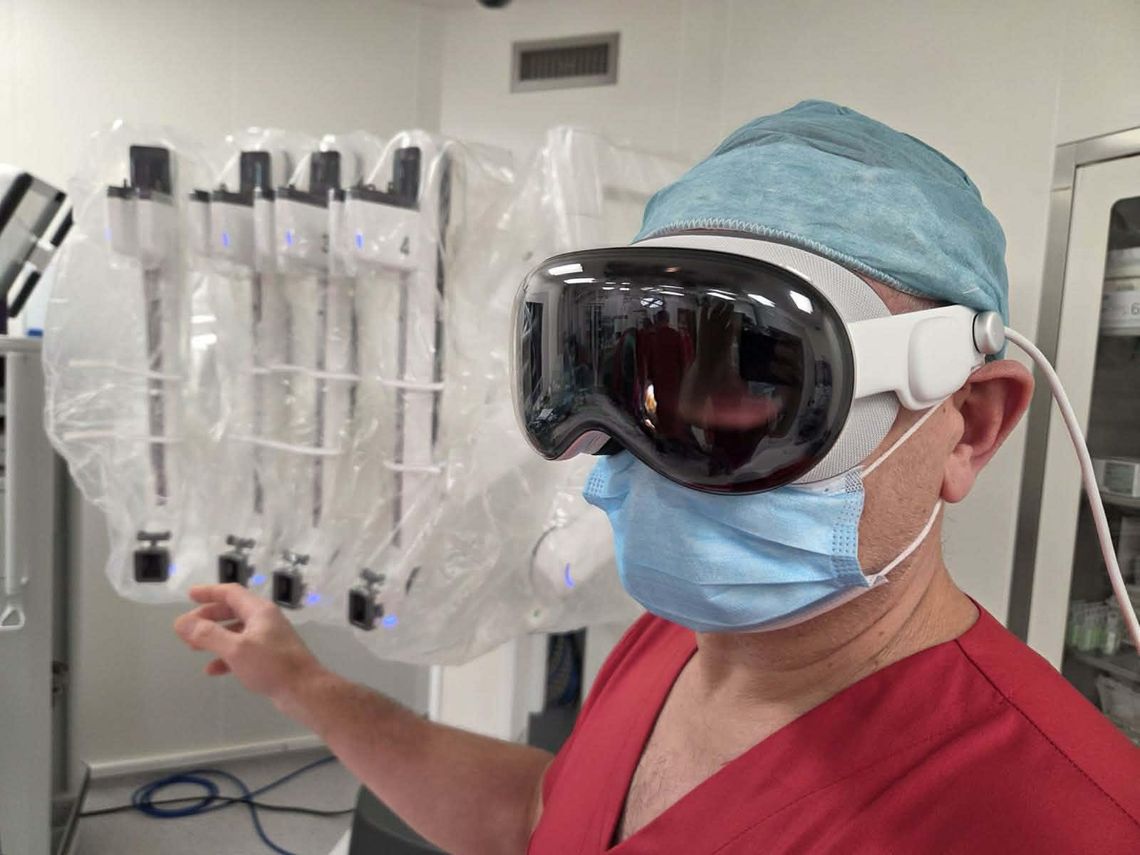 Te gogle zmienią chirurgię? Szpital z Gdańska jako pierwszy w Polsce testuje nową technologię!