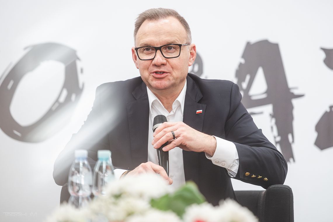 "To ja. Andrzej Duda". Były prezydent promował w Gdańsku autobiografię "To ja. Andrzej Duda". Były prezydent promował w Gdańsku autobiografię