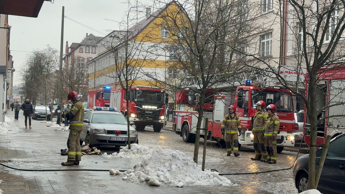 Tragiczny pożar mieszkania w Słupsku. Nie żyje 60-letni mężczyzna