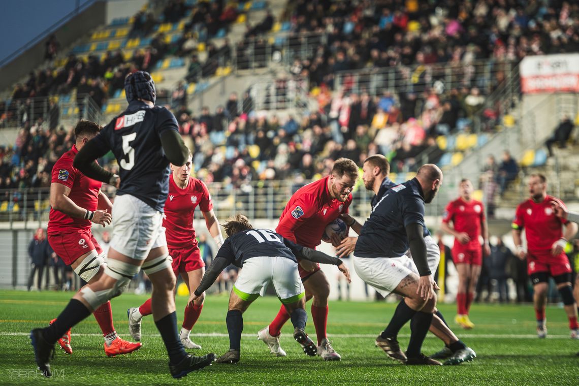 Trener rugbistów Tomasz Stępień pobiegnie w maratonie, by pomóc kadrze rugbistów reprezentacja Polski w rugby