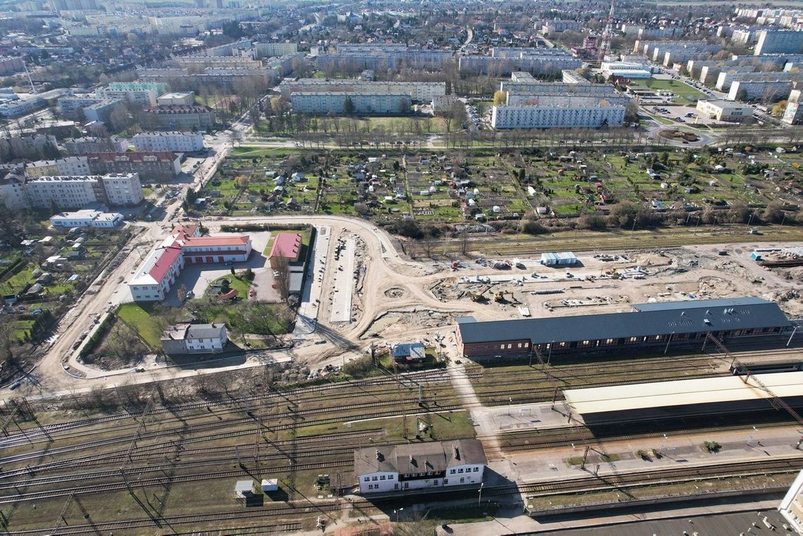 Trwa budowa węzła transportowego w Słupsku. Nowy dworzec ma być gotowy w tym roku