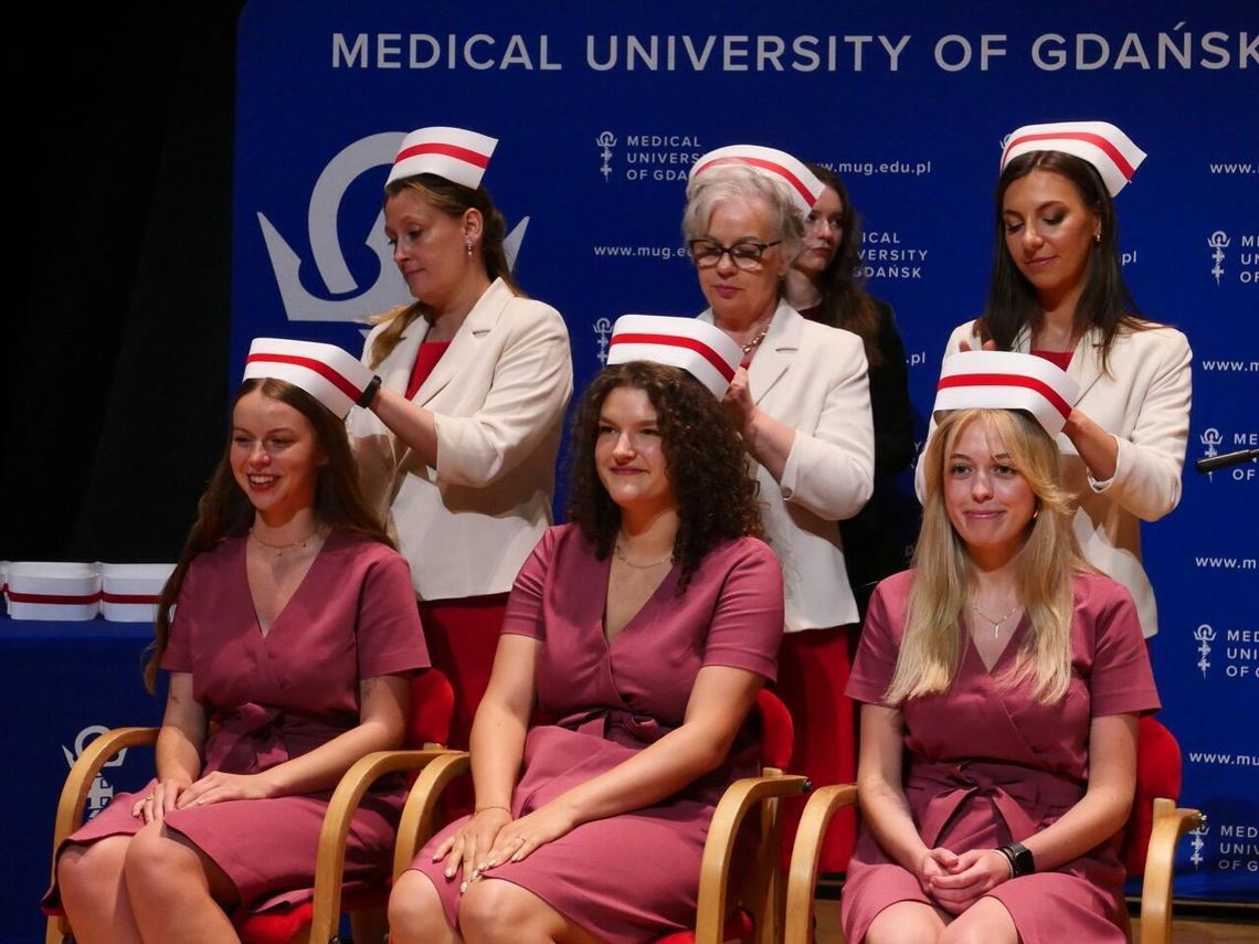 Uroczyste czepkowanie absolwentów pielęgniarstwa i położnictwa GUMed czepkowanie, GUMed, Gdańsk 2026