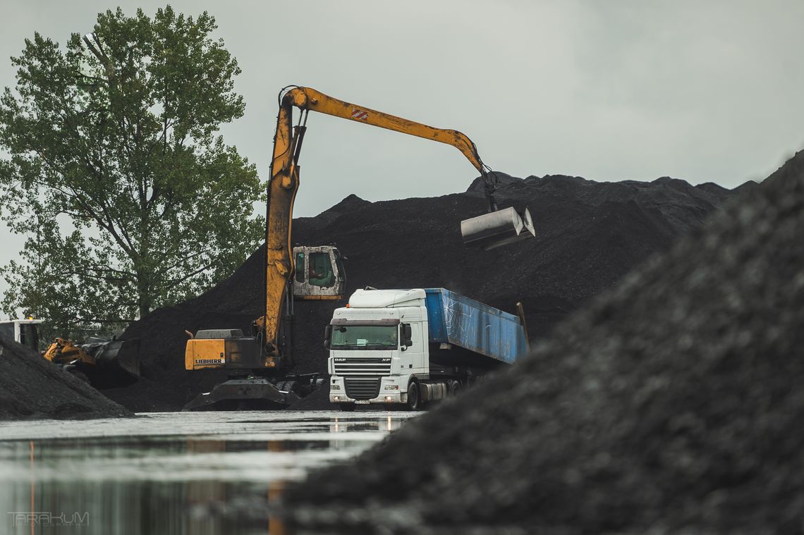 rozładuenk węgla z Kolumbii w Porcie Gdańsk