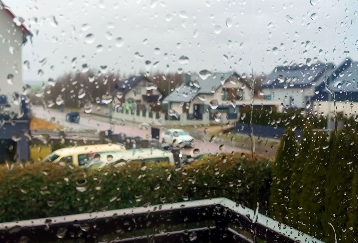 Alert pogodowy dla Pomorza! Ostrzeżenia przed silnym wiatrem i sztormem na Bałtyku Alert pogodowy dla Pomorza! Nadciągają silny wiatr i sztorm na Bałtyku