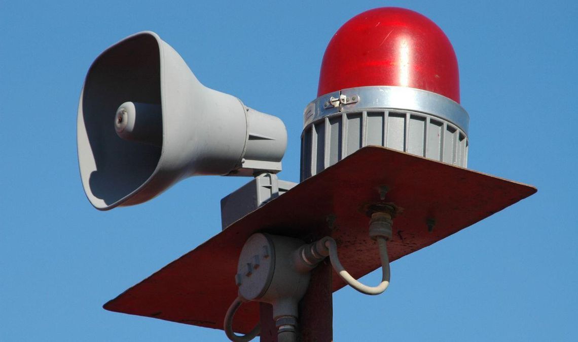 syreny alarmowe, zdjęcie ilustracyjne