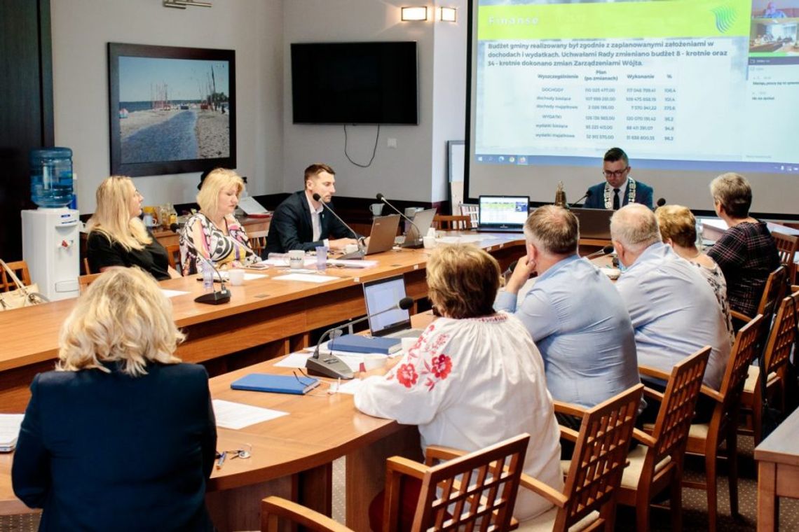 W gminie Kosakowo będzie referendum ws. odwołania wójt. Jest decyzja radnych