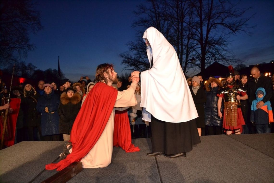 Misterium Męki Pańskiej w Żukowie. Wyjątkowe widowisko w Niedzielę Palmową