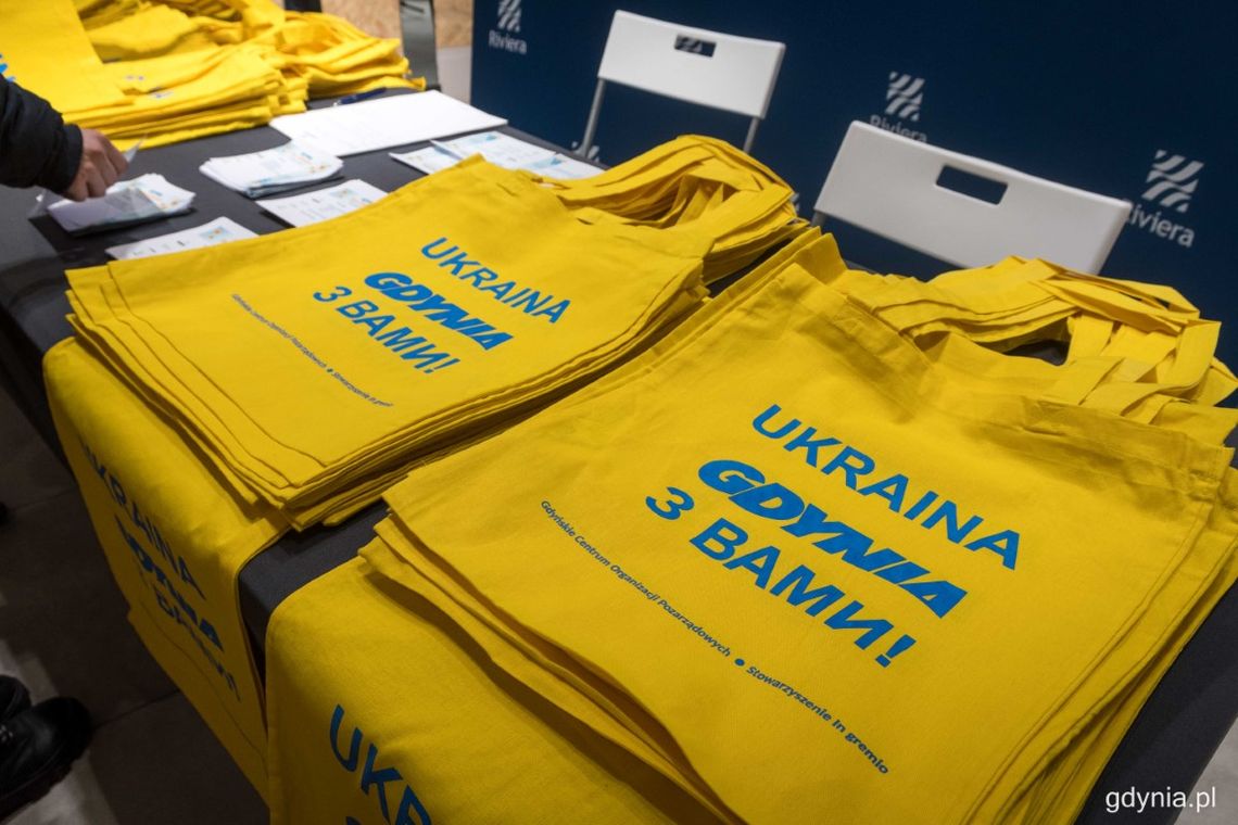 W Rivierze w Gdyni ruszył punkt zbiórki darów dla uchodźców z Ukrainy 