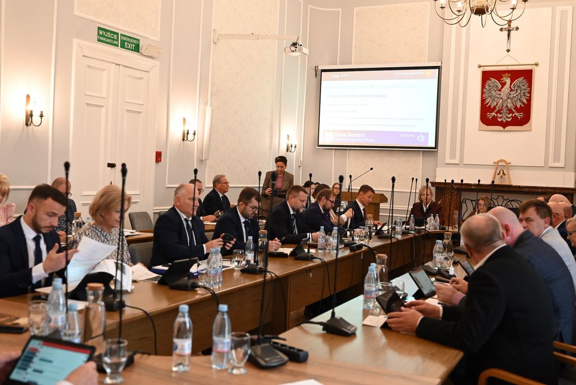 W Starogardzie Gdańskim nie kupisz alkoholu po godz. 22. Radni zdecydowali sesja rady miejskiej, Starogard Gdański 2026