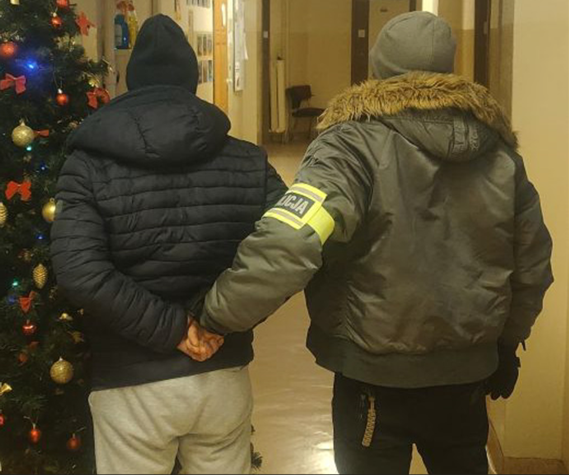 W święta włamywał się do domów i okradał mieszkańców Gdyni. Do aresztu nie trafił W święta włamywał się do domów i okradał mieszkańców Gdyni. Do aresztu nie trafił