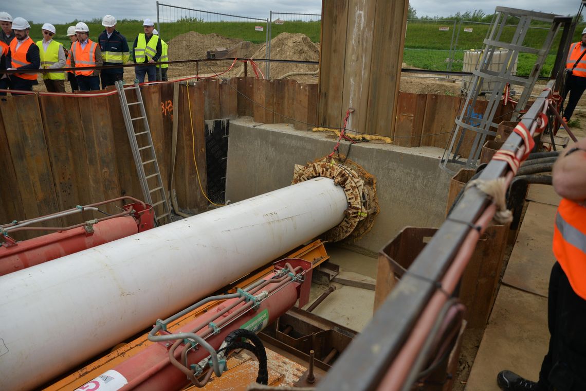 Ważny krok dla terminala FSRU. Przełomowy przewiert pod Wisłą gazociąg Gardeja-Kolnik, przewiert pod Wisłą w okolicach Kwidzyna