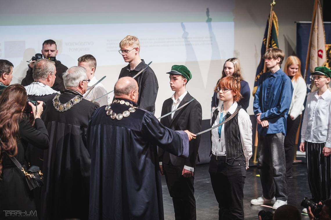 pasowanie na Adeptów Rzemiosła w Wejherowie