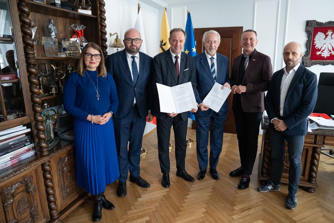 Wejherowo zyska nowoczesny węzeł integracyjny Nanice. Podpisano list intencyjny