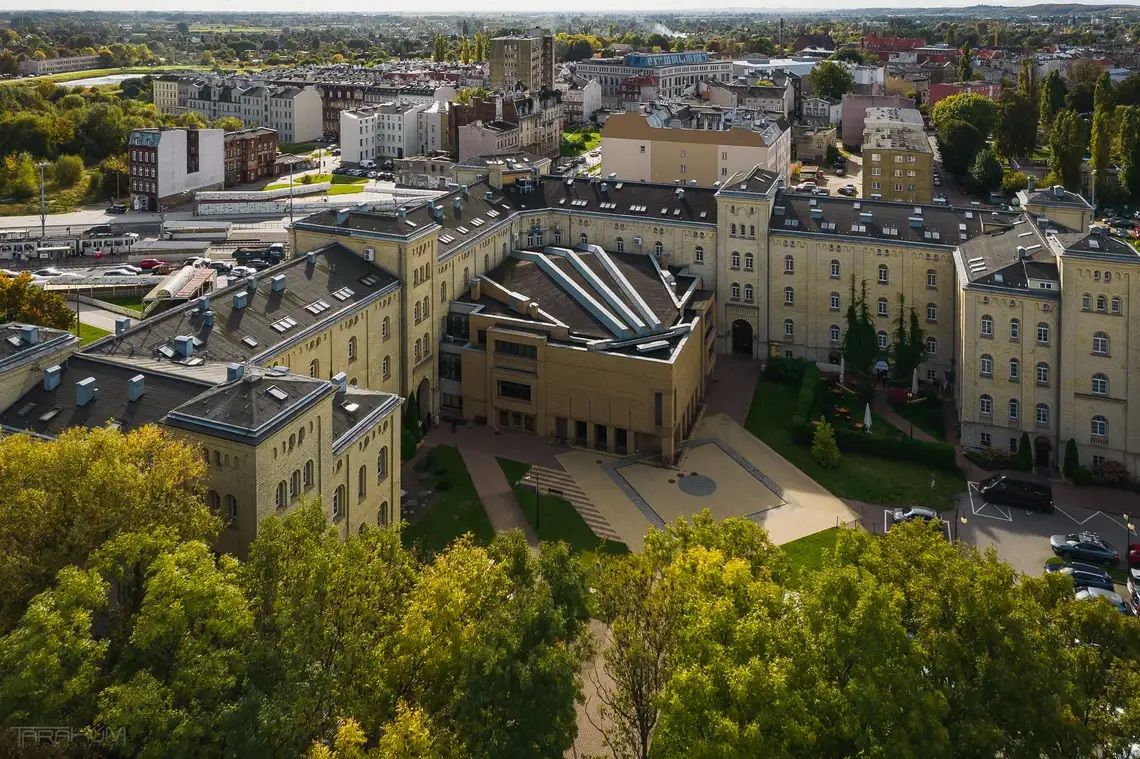 Wykładowca chce pół miliona od Akademii Muzycznej za niesłuszne zwolnienie z pracy