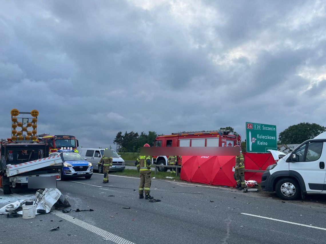 Śmiertelny wypadek na Trasie Kaszubskiej! Jedna osoba nie żyje, duże utrudnienia