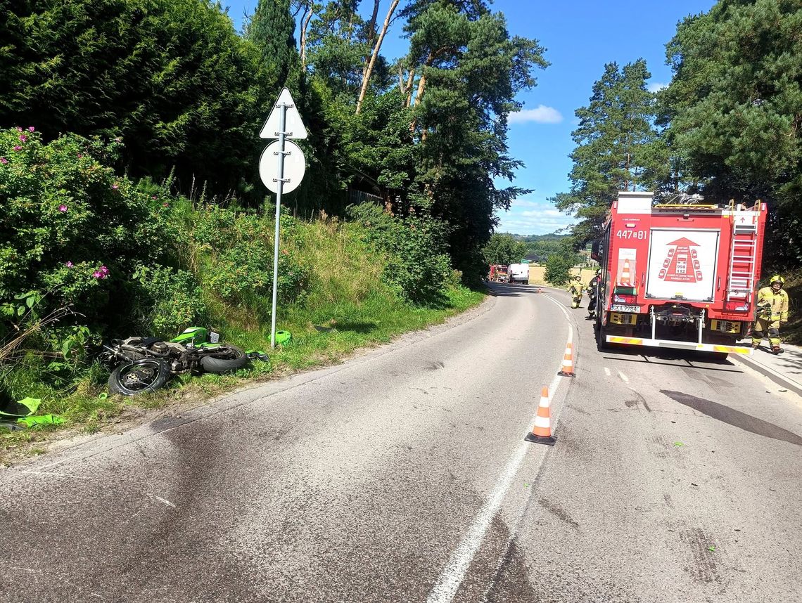 Wypadek w Niestępowie! Motocyklista ranny po zderzeniu z samochodem dostawczym wypadek, Niestępowo