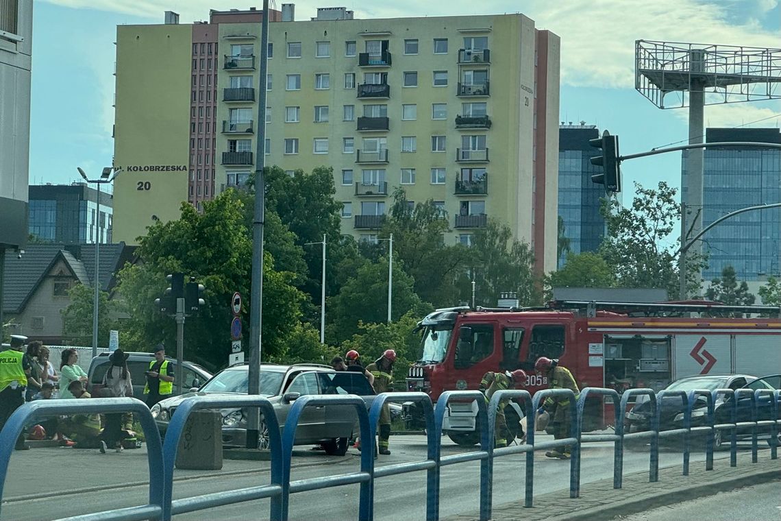 Wypadki na trójmiejskich drogach, korek na obwodnicy