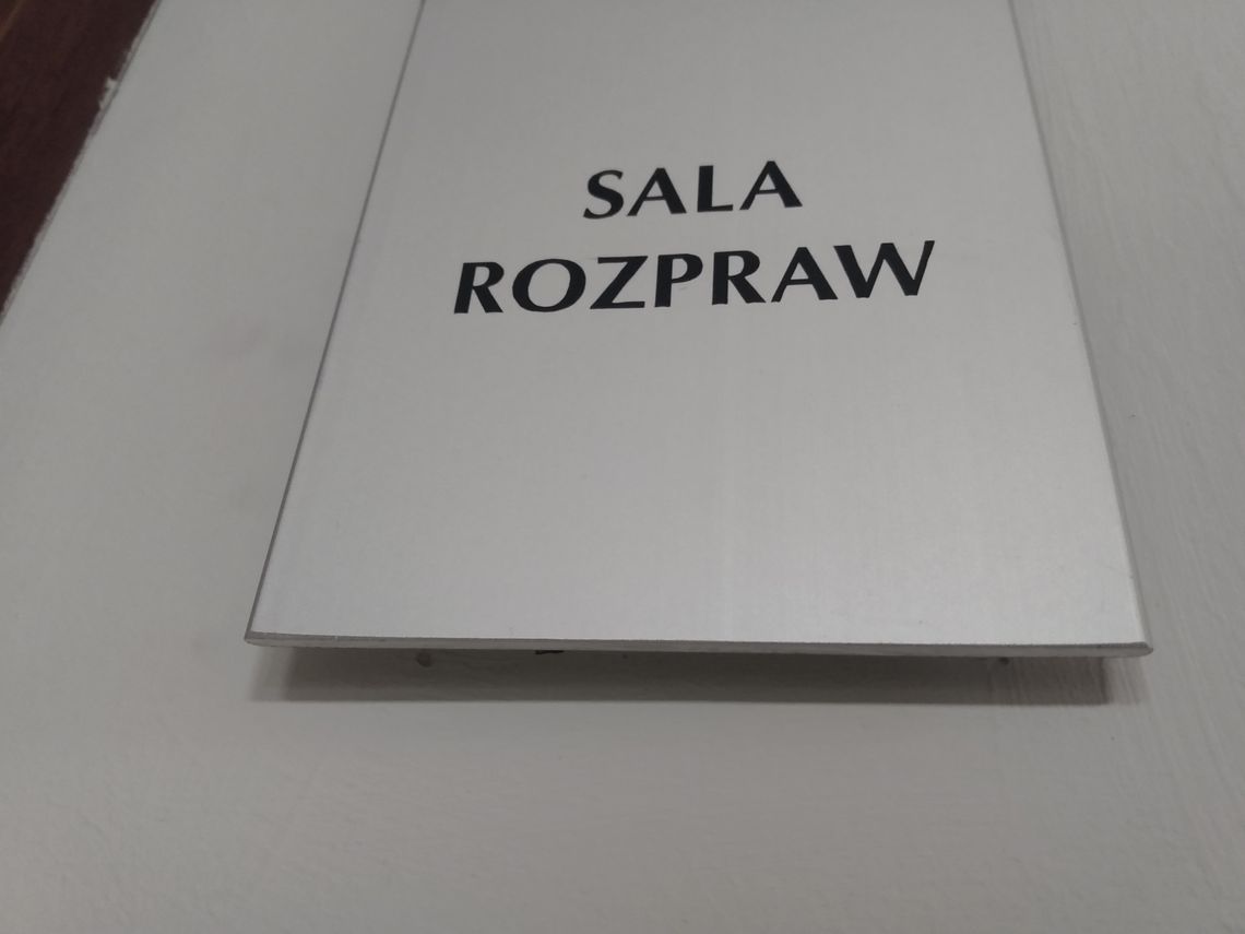 Sądowa sala rozpraw - zdj. ilustracyjne