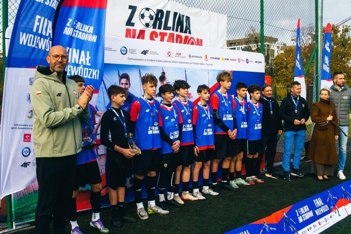 Z Orlika na Stadion. Młodzi piłkarze walczą o grę na PGE Narodowym. Finał w Gdańsku z ministrem sportu finał Z Orlika na Stadion w Gdańsku