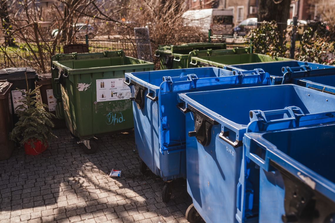 Za śmieci jak za... wodę. W gminie Chojnice ruszył nowy system rozliczania odpadów