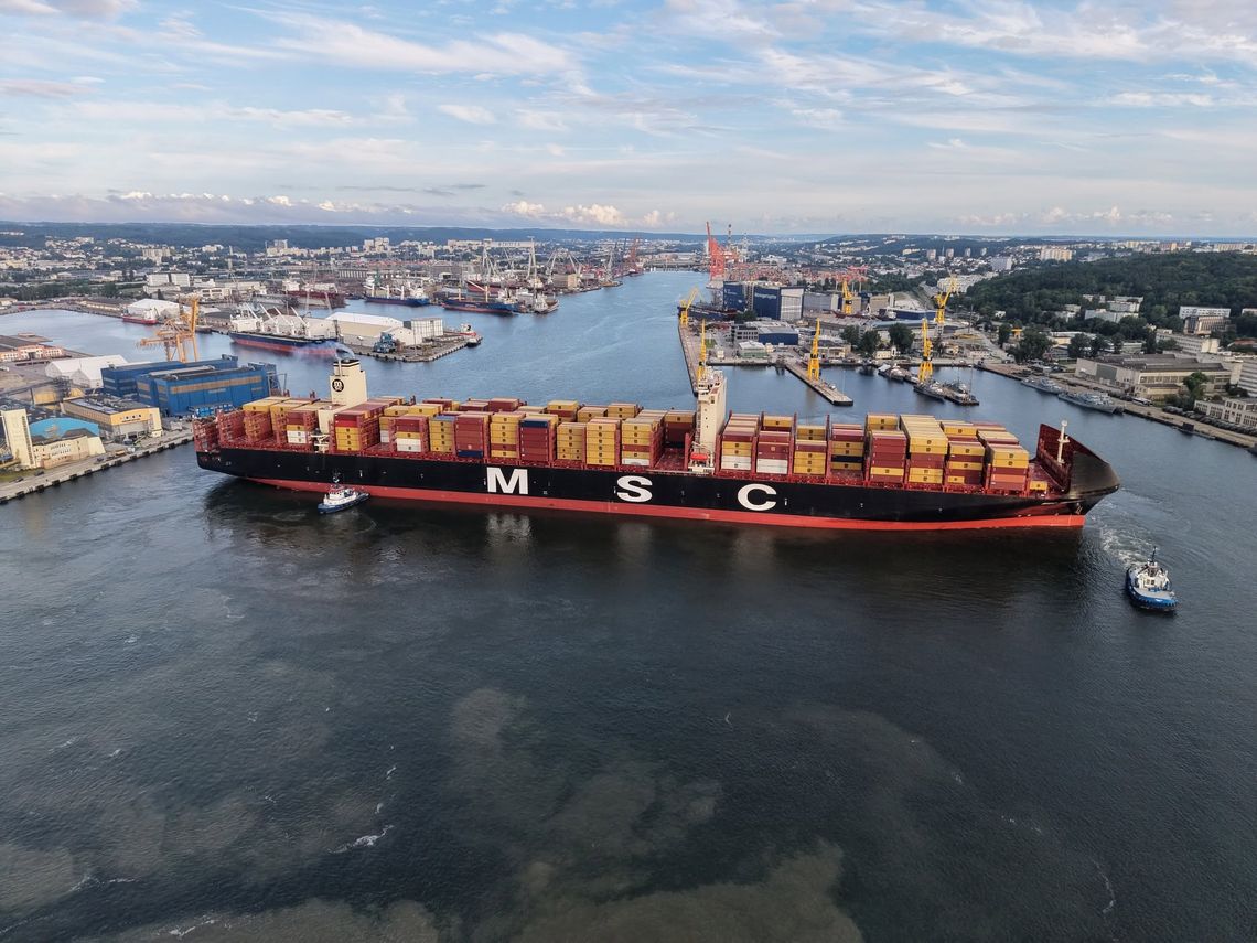 Zalądowienie w Porcie Gdynia. Sześć ofert, rozstrzał cenowy ogromny Port