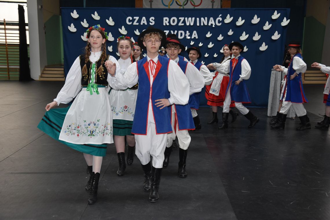 Zapisy na naukę języka kaszubskiego w roku szkolnym 2026/2027. Wnioski do 31 marca!