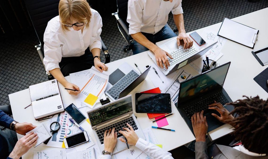 Zmiany w Kodeksie pracy od 2026 roku. Dłuższy urlop dla milionów Polaków? Zmiany w Kodeksie pracy 2026. Dłuższy urlop dla milionów Polaków?