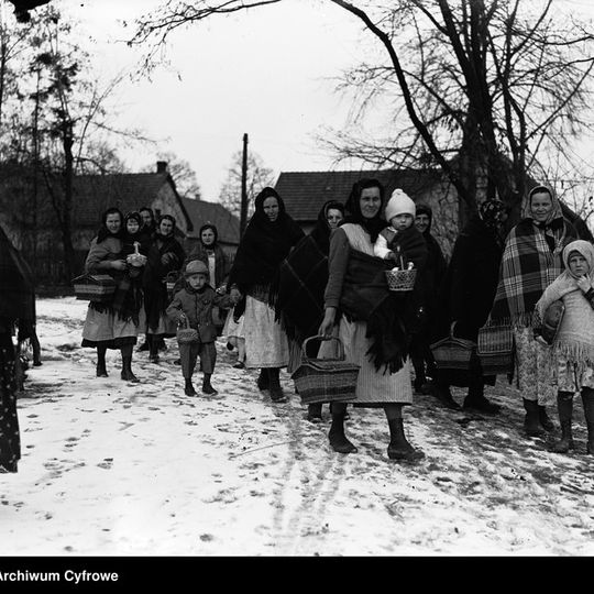 Wielkanoc na starych fotografiach ze zbiorów NAC