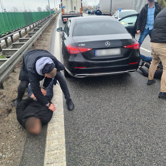 zatrzymanie mercedesa pod Elblągiem