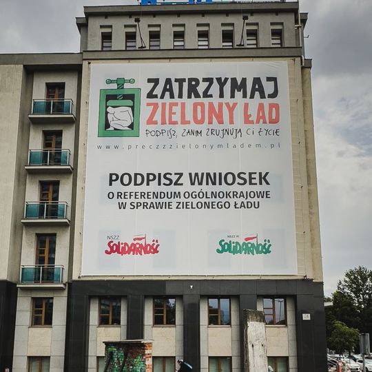 Baner „Solidarności” w Gdańsku. Wzywa do zatrzymania Zielonego Ładu