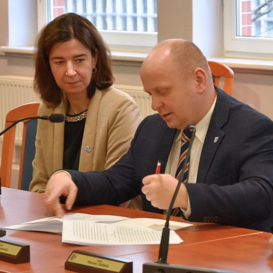 „Asystent osobisty osoby z niepełnosprawnością”, podpisanie umów, Tczew