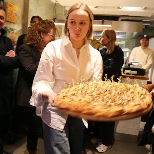 „Pizza Profanum”, nowa wystawa Filipa Ignatowicza, Gdańsk 2025
