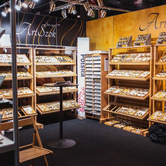 Międzynarodowe Targi Bursztynu i Biżuterii Amberif Spring 2025, AmberExpo, Gdańsk
