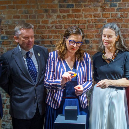 bursztyn z Gdańska leci w kosmos, konferencja prasowa