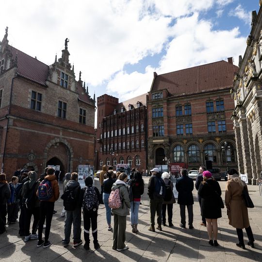 otwarcie na Targu Węglowym w Gdańsku wystawy IPN o Armii Czerwonej