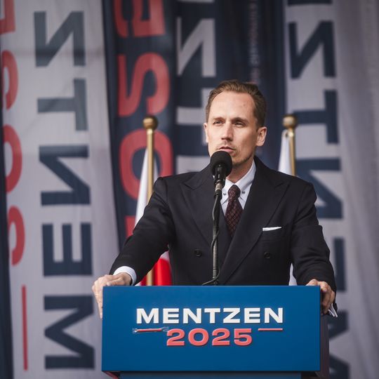 Sławomir Mentzen na spotkaniu z wyborcami w Kartuzach, 2025