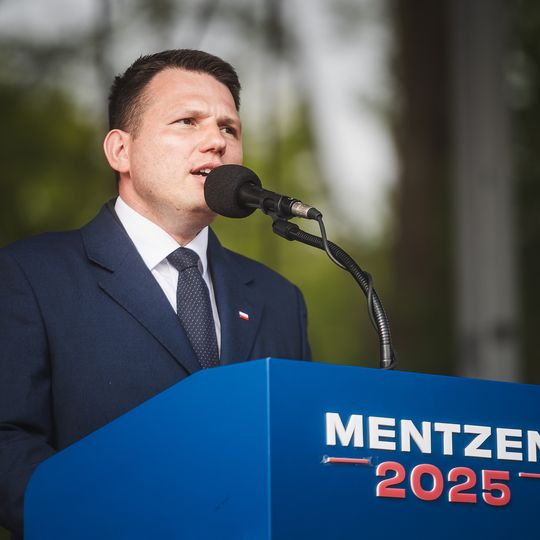 Sławomir Mentzen na spotkaniu z wyborcami w Kartuzach, 2025