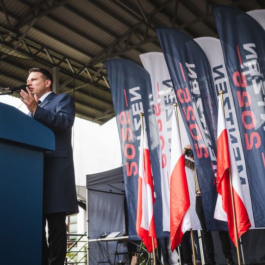 Sławomir Mentzen na spotkaniu z wyborcami w Kartuzach, 2025