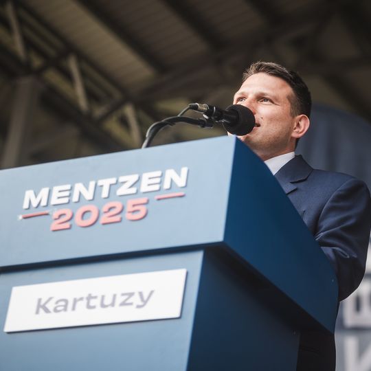 Sławomir Mentzen na spotkaniu z wyborcami w Kartuzach, 2025