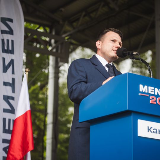 Sławomir Mentzen na spotkaniu z wyborcami w Kartuzach, 2025