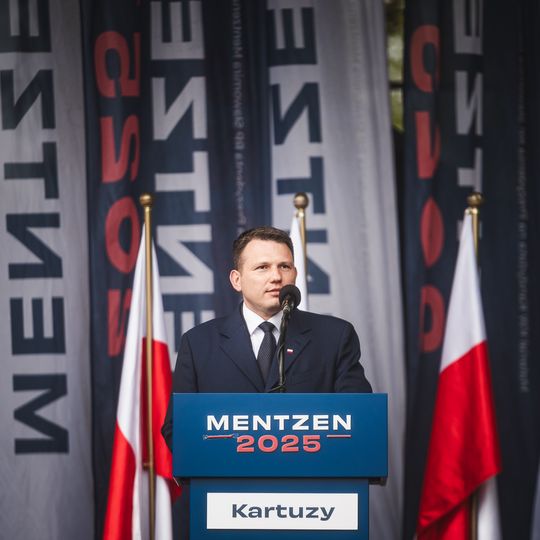 Sławomir Mentzen na spotkaniu z wyborcami w Kartuzach, 2025