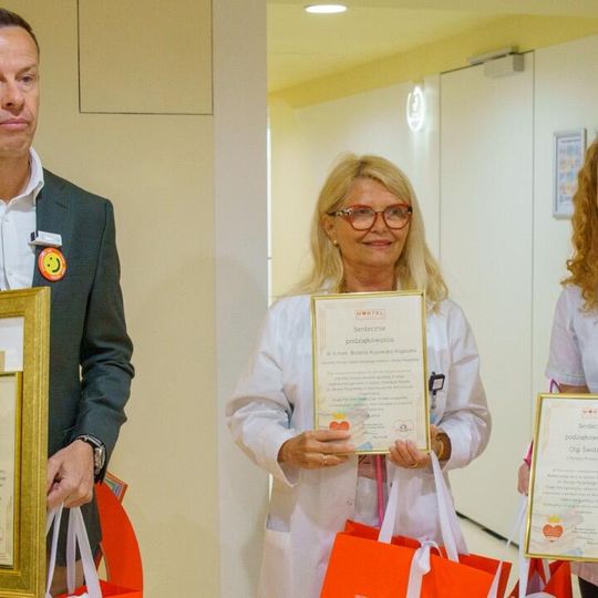 biblioteczka w Szpitalu Dziecięcym Polanki w Gdańsku