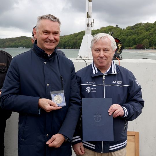 odsłonięcie tablicy Bohdana Sienkiewicza w Alei Żeglarstwa Polskiego w Gdyni