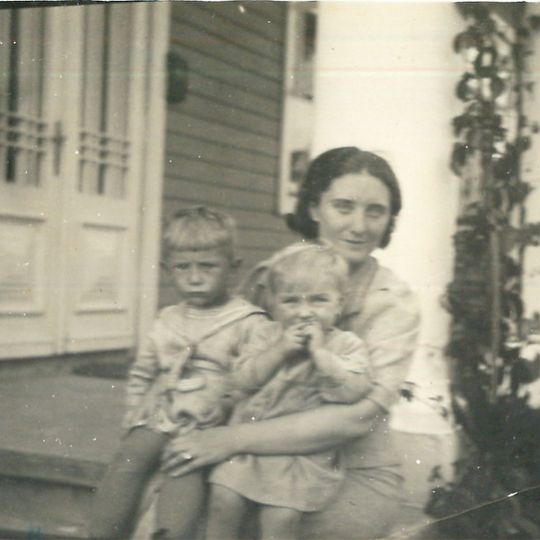 matka z dziećmi, Dzień Matki