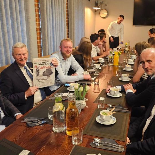 spotkanie studentów z Teksasu z kaszubskimi przedsiębiorcami i samorządowcami w Szymbarku