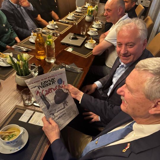 spotkanie studentów z Teksasu z kaszubskimi przedsiębiorcami i samorządowcami w Szymbarku