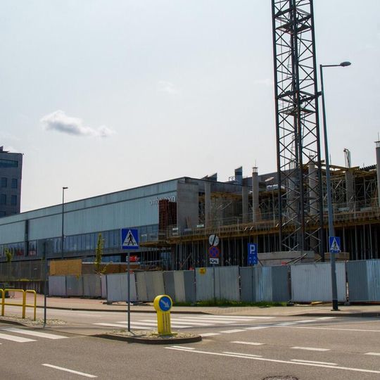 wiecha na nowej hali AmberExpo w Gdańsku